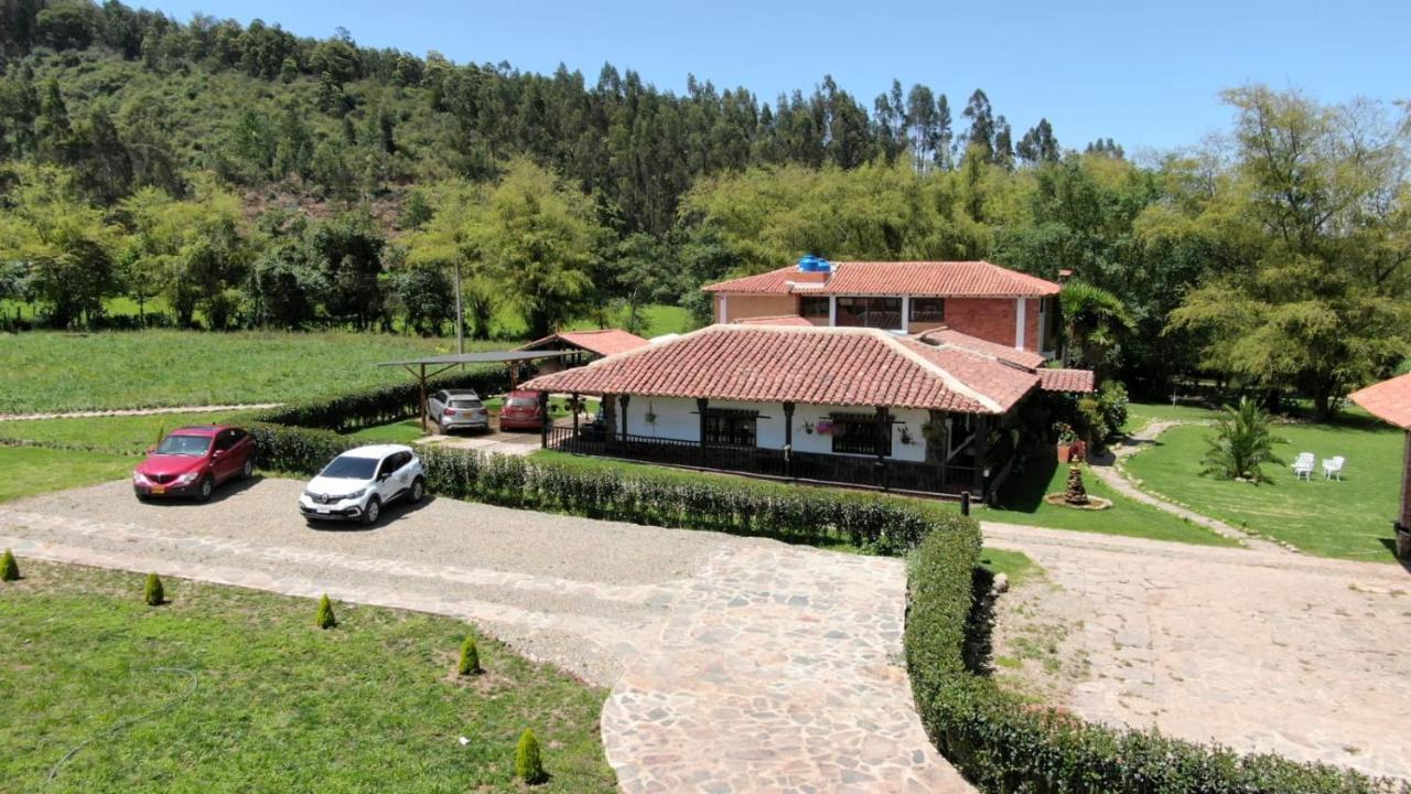 Hospedaje Villa Eucalyptus Nobsa Exterior foto